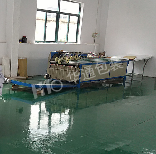 自(zi)動縫紉機(ji)組